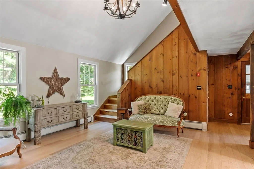 Photo of 4 Prospect Hill Rd