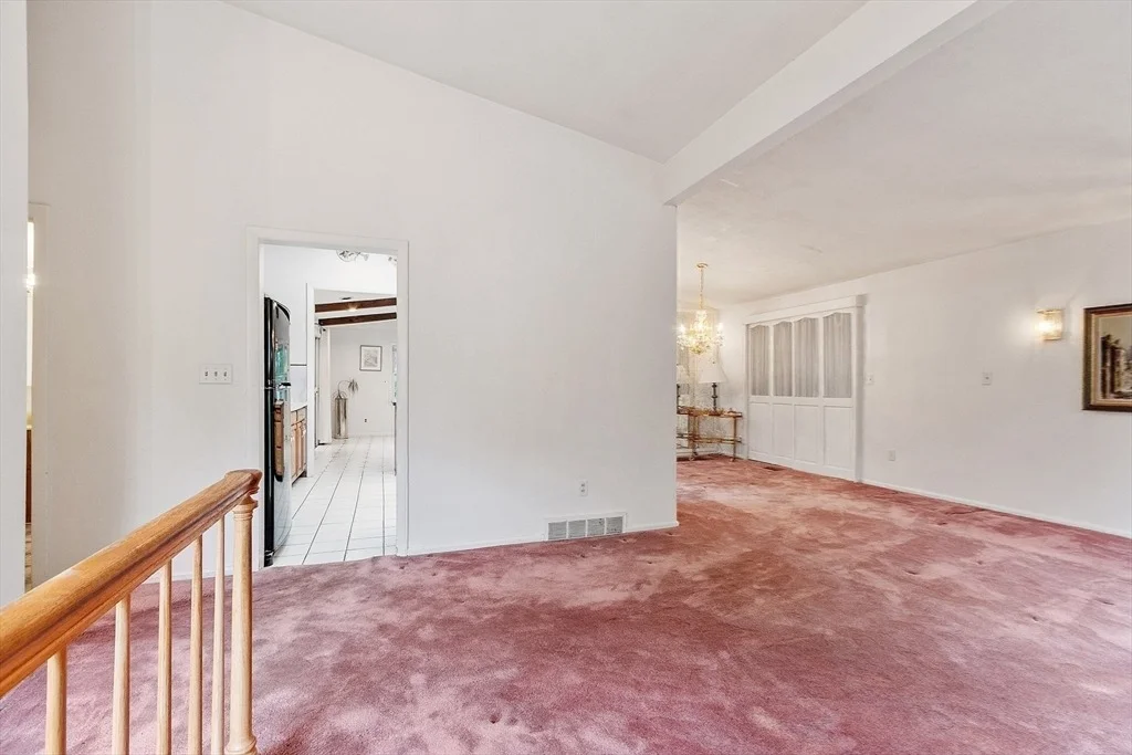 Photo of 12 Debra Ln
