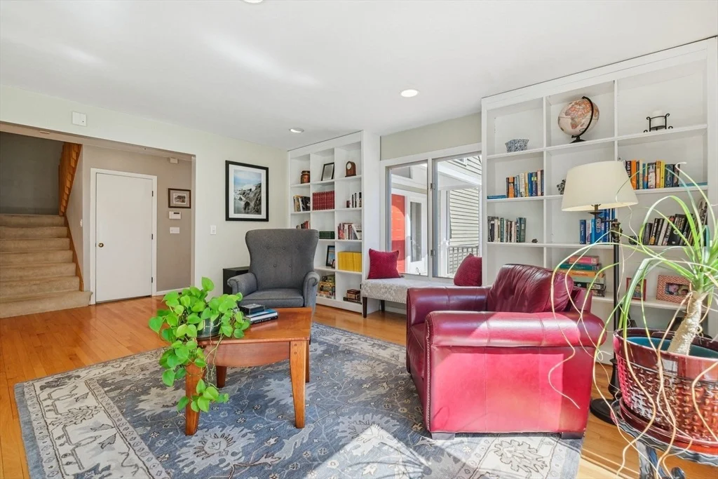 Photo of 45 S Shaker Rd