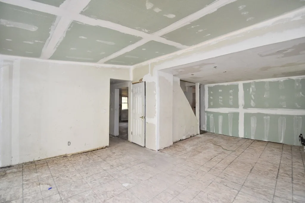 Photo of 319 Main St
