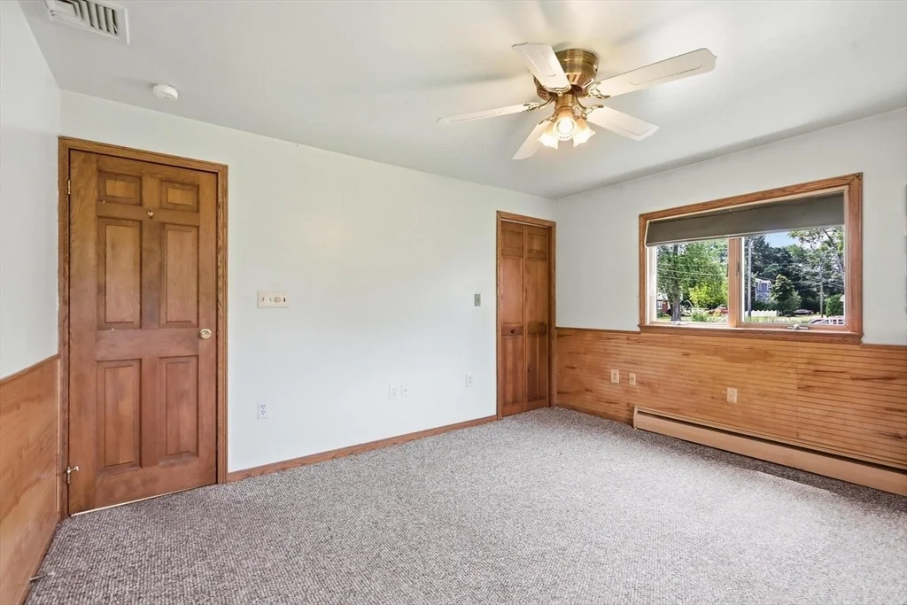 Photo of 17 Saint James St