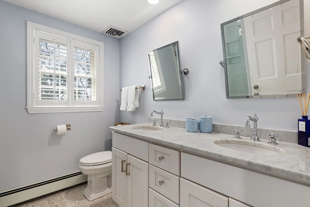 Photo of 243 Bear Hill Rd