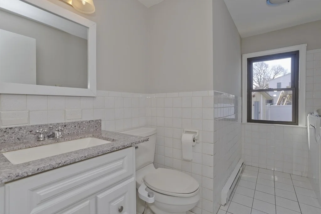 Photo of 185 Fletcher Cir