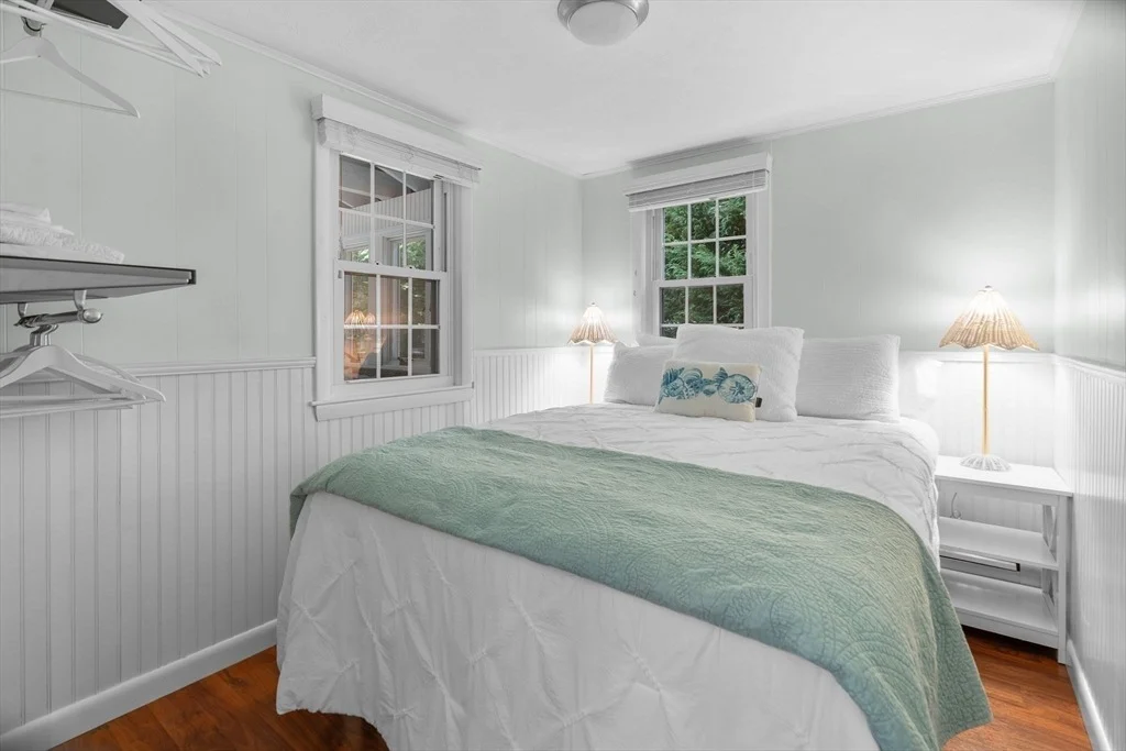 Photo of 157 Wading Place Rd