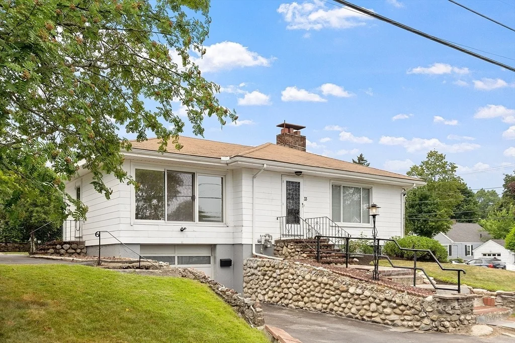 Photo of 33 Durso Ave.