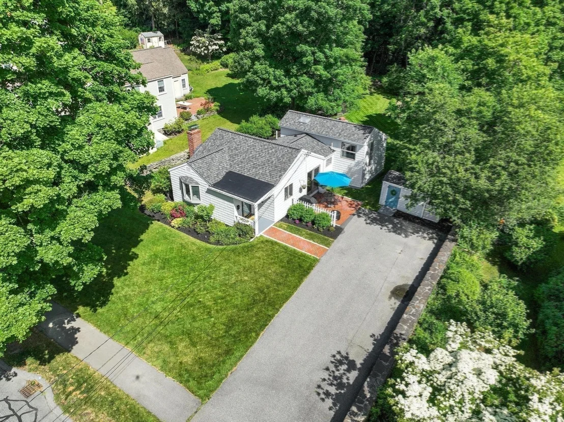 Photo of 90 Summer St