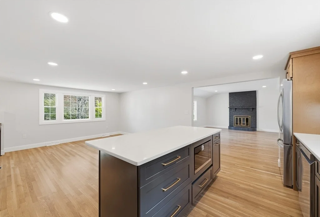 Photo of 44 Wildbrook Road