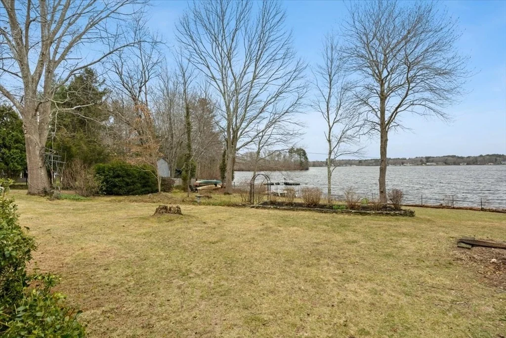 Photo of 212 Scadding St