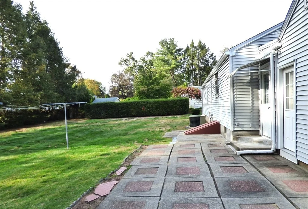 Photo of 96 Winding Ln