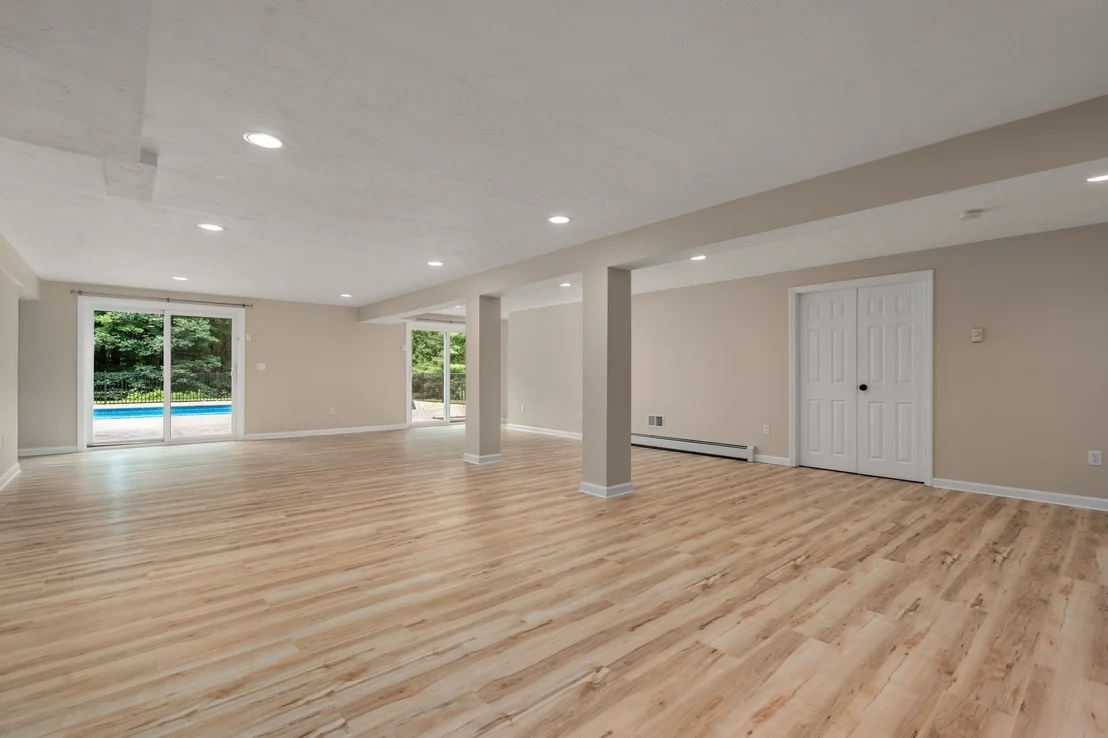 Photo of 220 Newtown Road