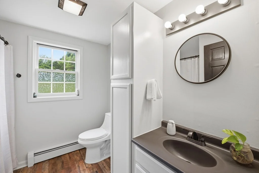Photo of 308 Brimfield Rd