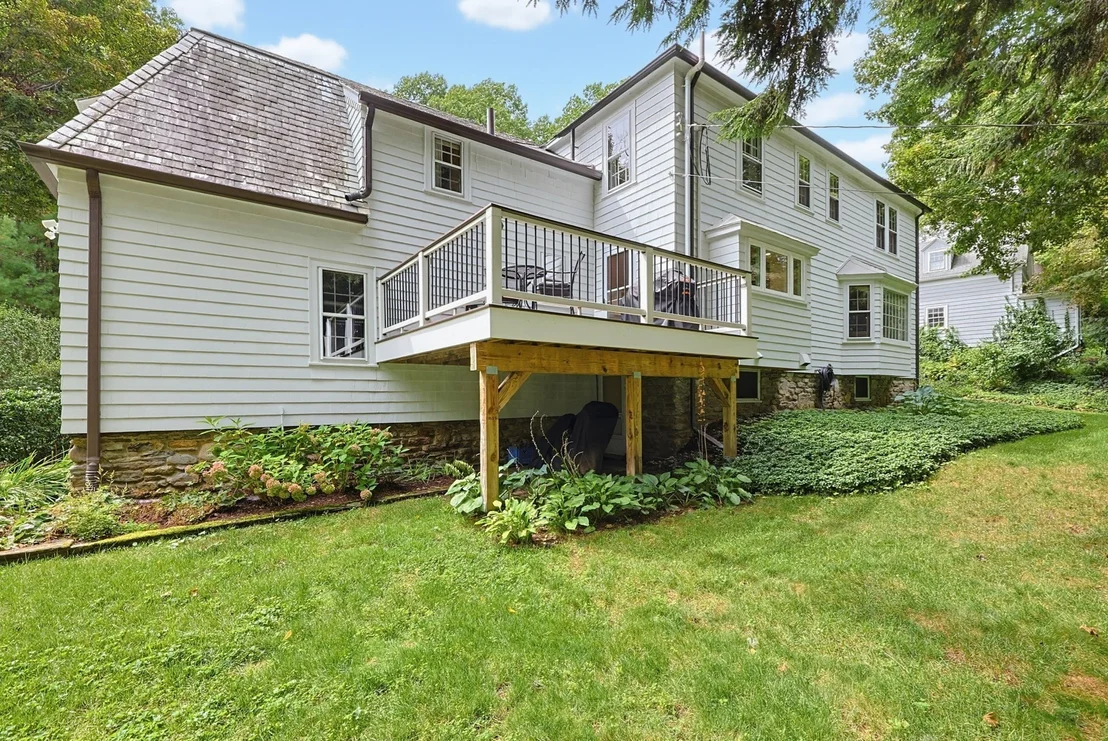 Photo of 28 Drury Ln