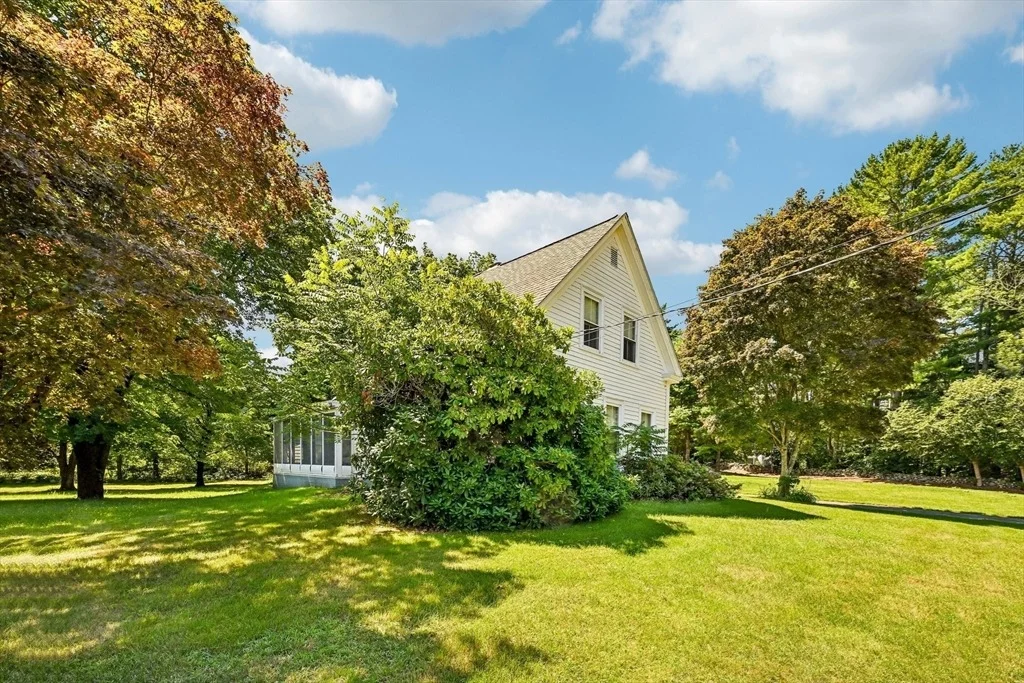 Photo of 552 Plain St