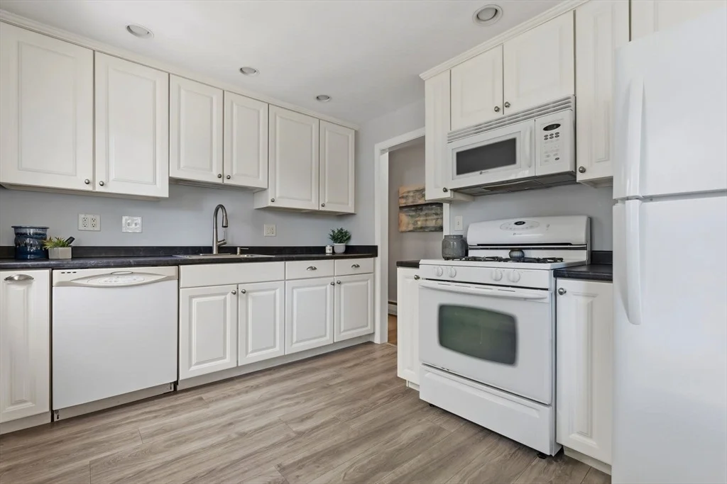 Photo of 542 Trapelo Rd