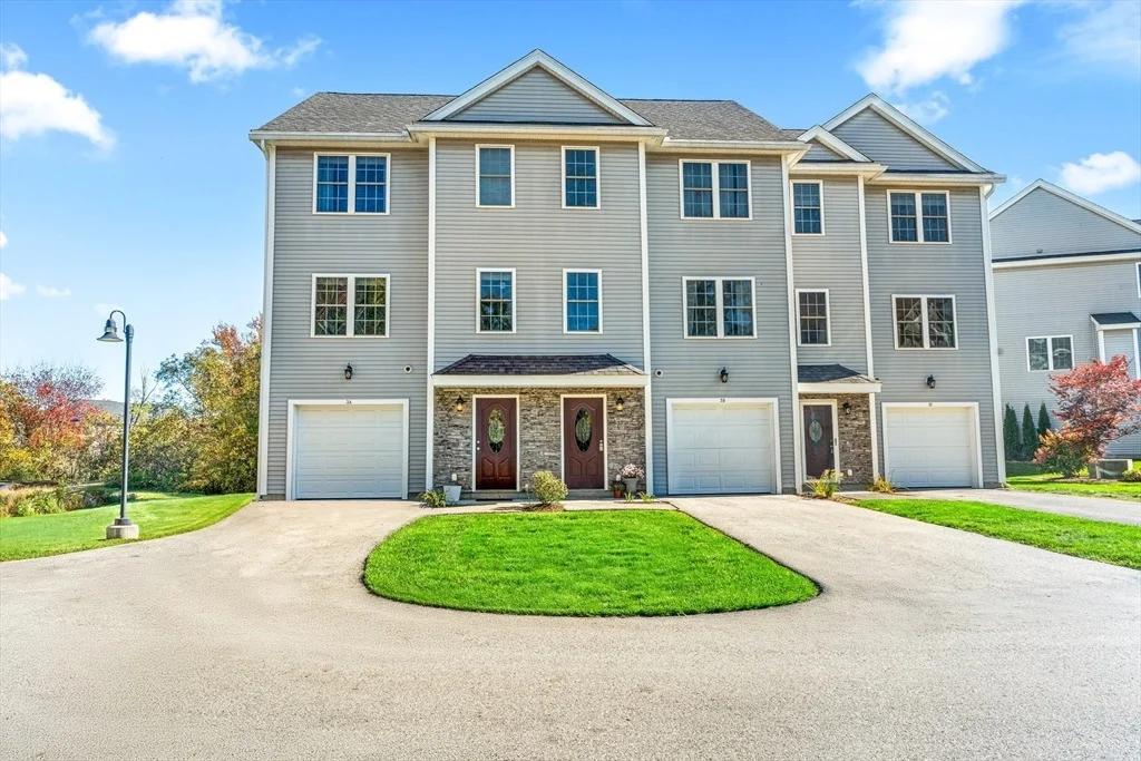 Photo of Unit A at 3 Lighthouse Cir