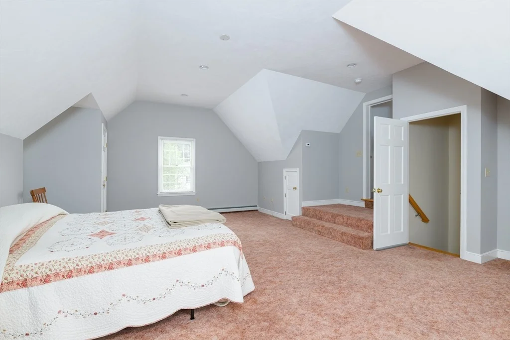 Photo of 122 Fox Hill Drive