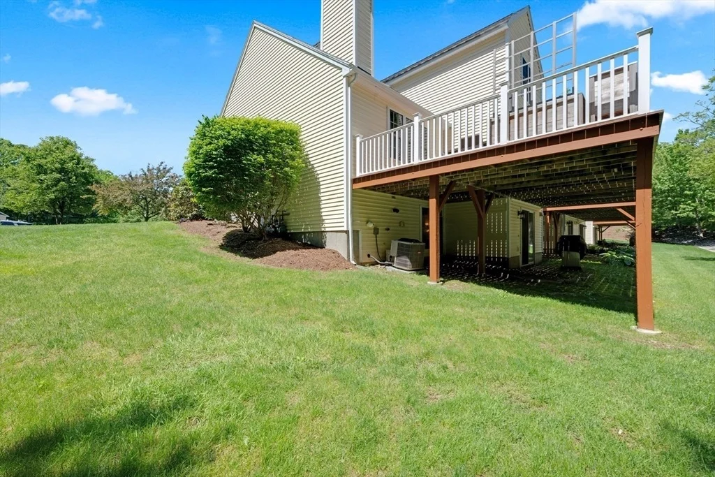 Photo of Unit D at 29 Coldspring Dr