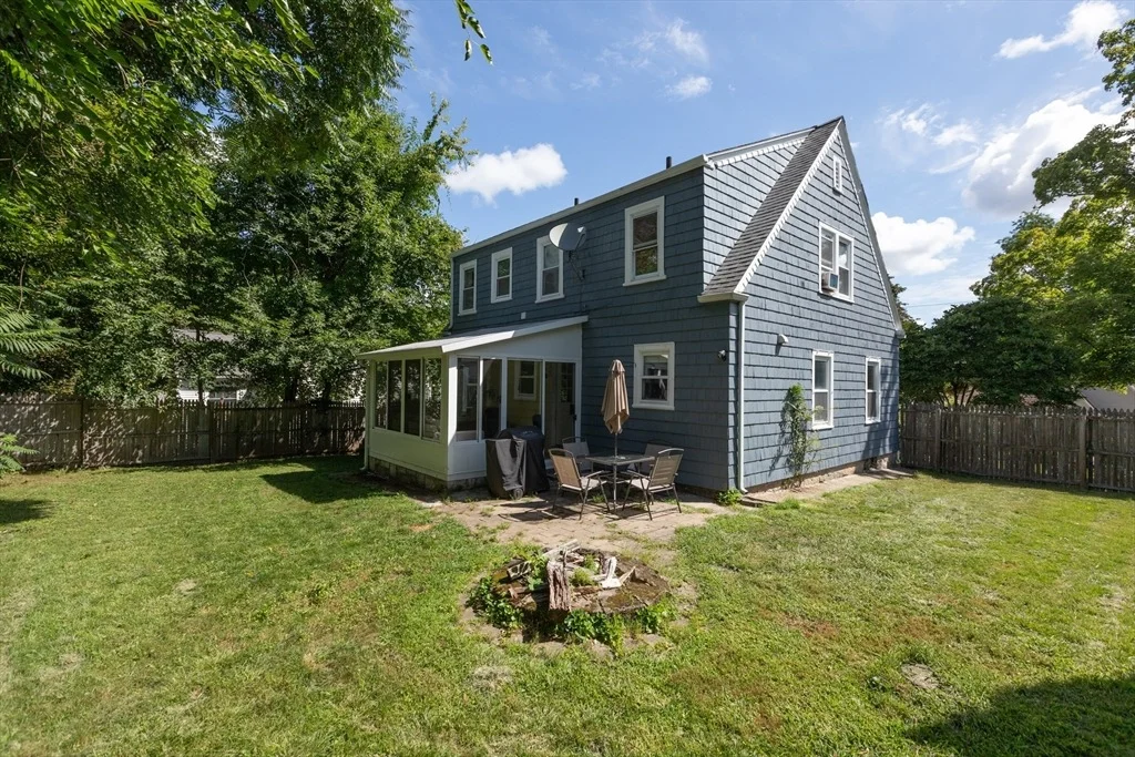 Photo of 4 Maxdale Rd