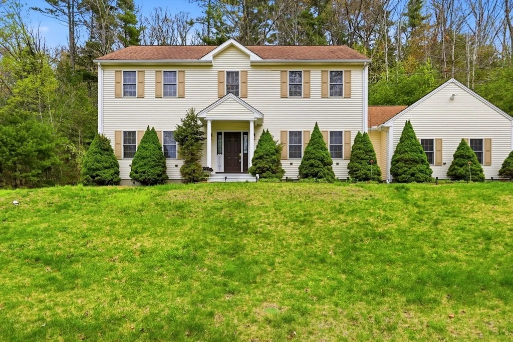 Photo of 17 Sherman Hill Rd