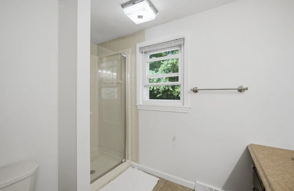 Photo of 20 Entrybrook Drive