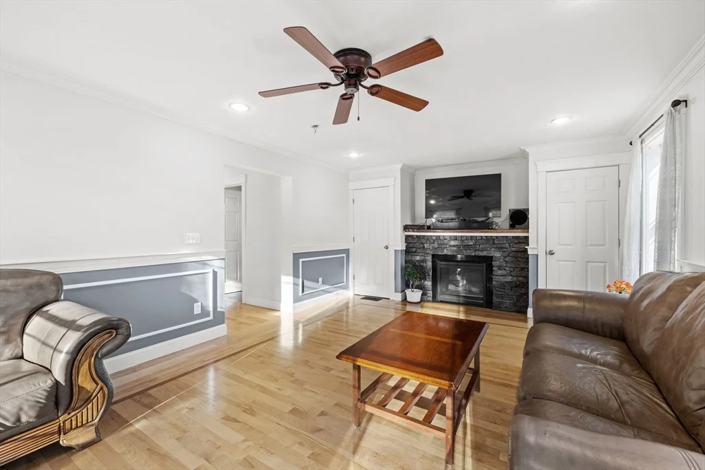 Photo of 358 Reed Road