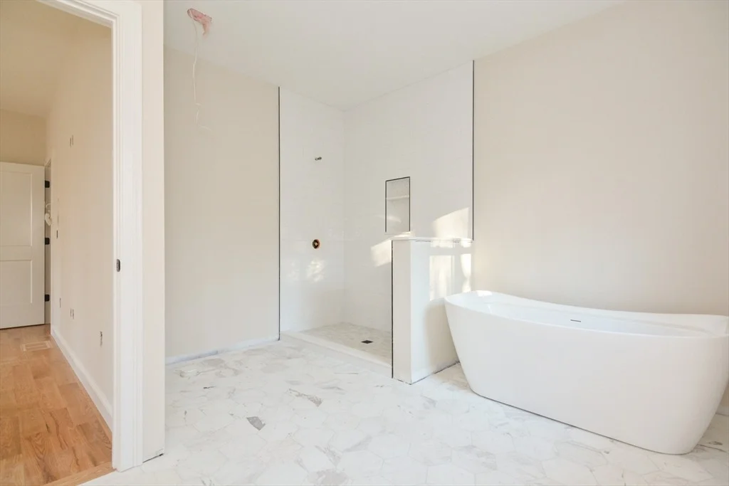 Photo of 364 Townsend Hill Rd
