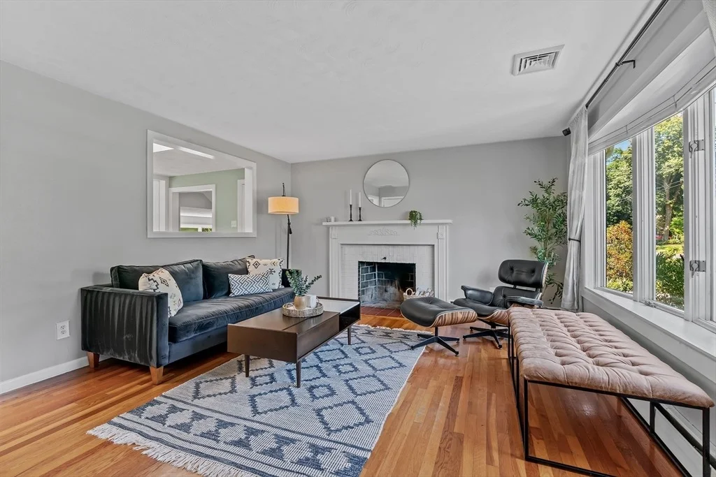 Photo of 14 Sunset Drive
