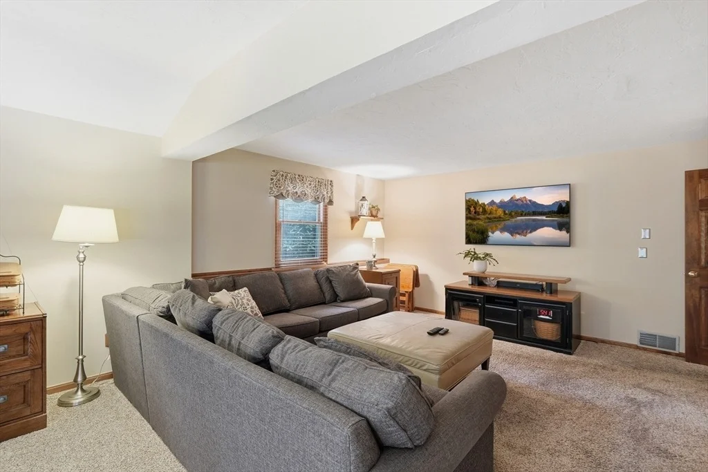 Photo of 3 Barrows Road