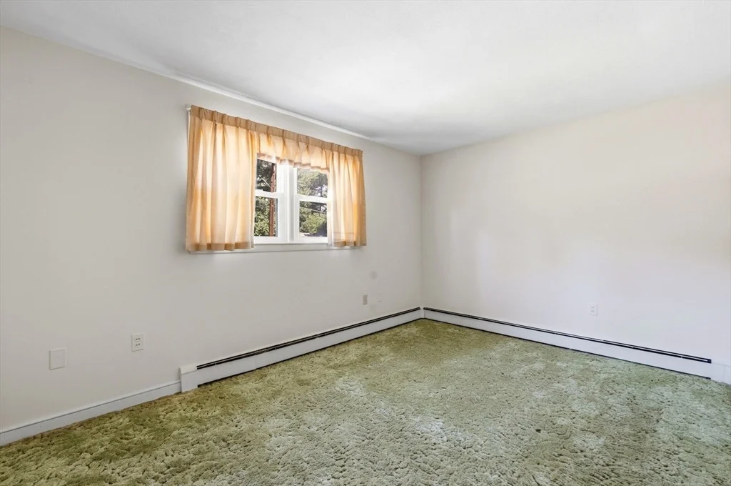 Photo of 23 Gloria Circle