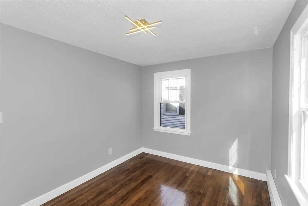 Photo of 49 Bennett St