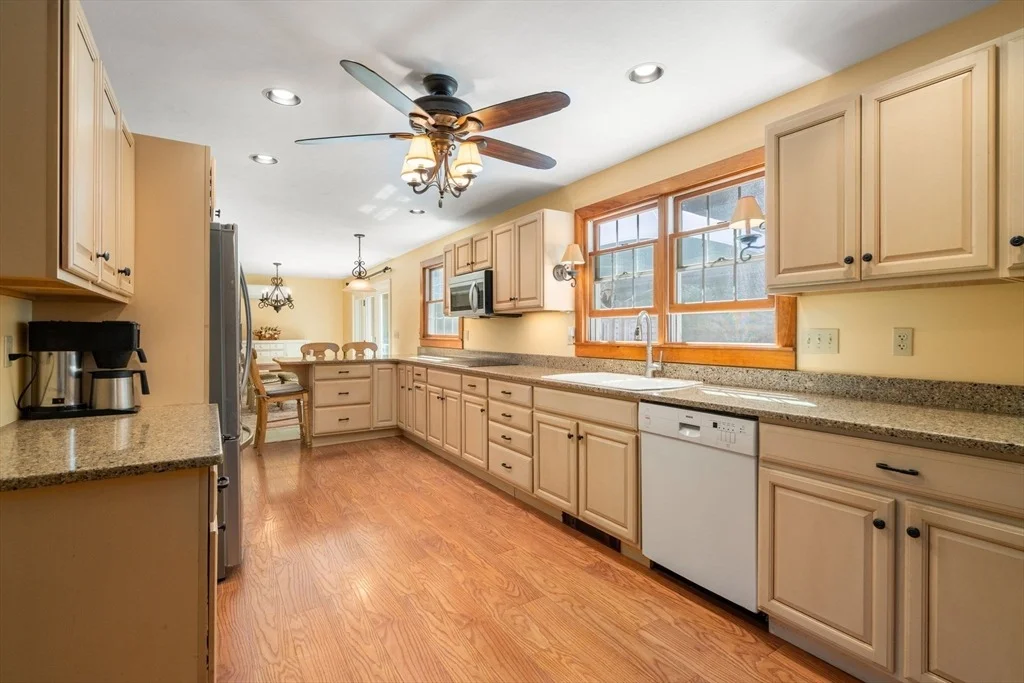Photo of 12 Hillside Dr