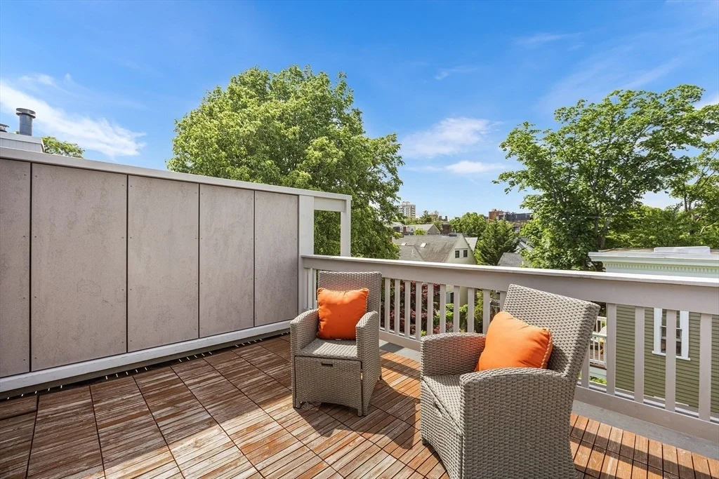Photo of 16 Ellery Square