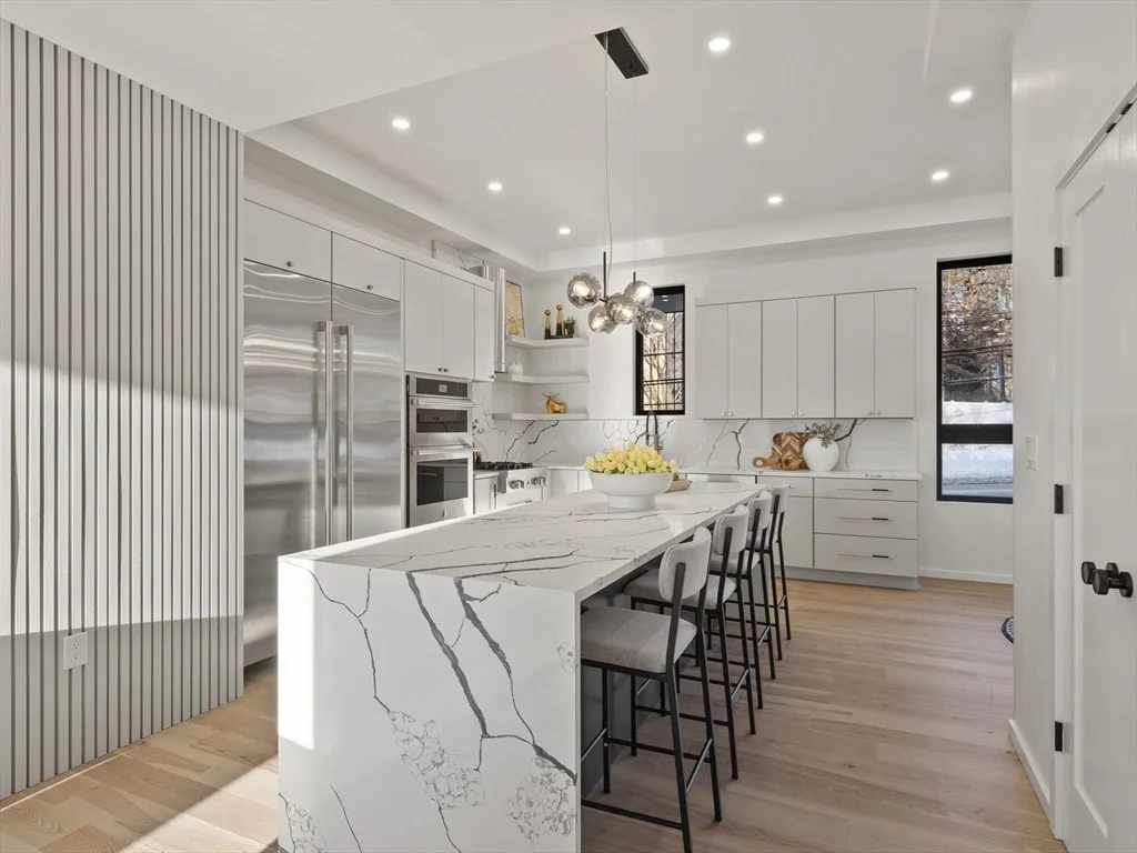 Photo of 225 Walnut St