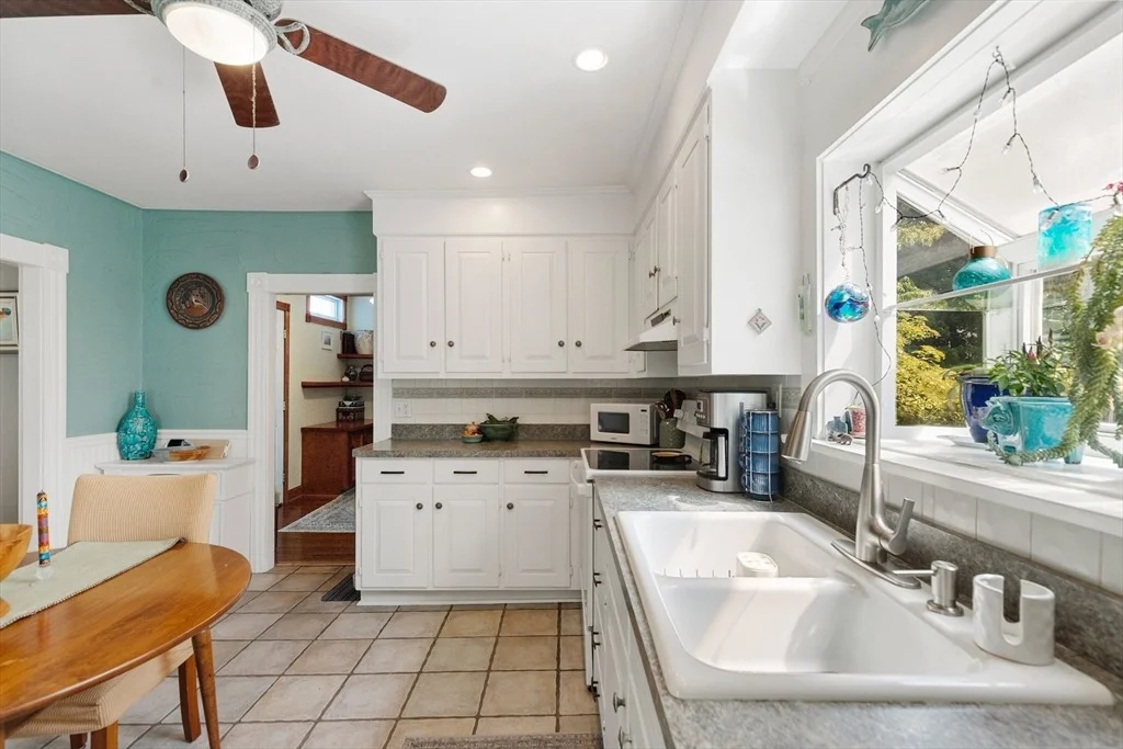 Photo of 3 Cottage St