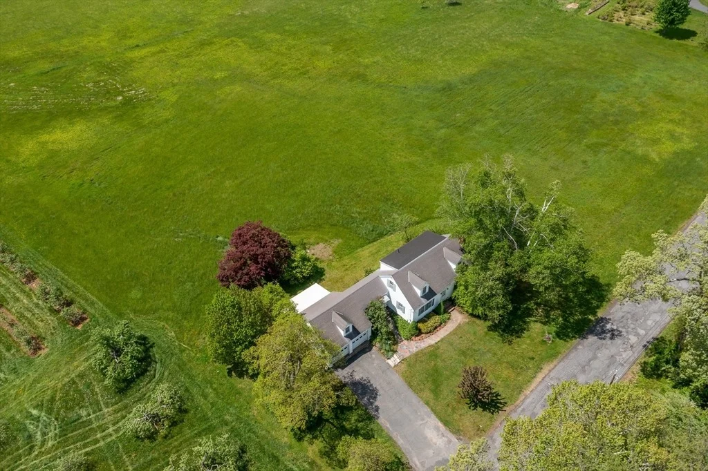 Photo of 98 Park Hill Rd
