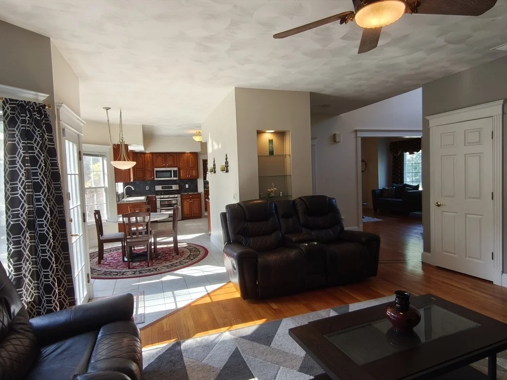 Photo of 140 Wildflower Cir
