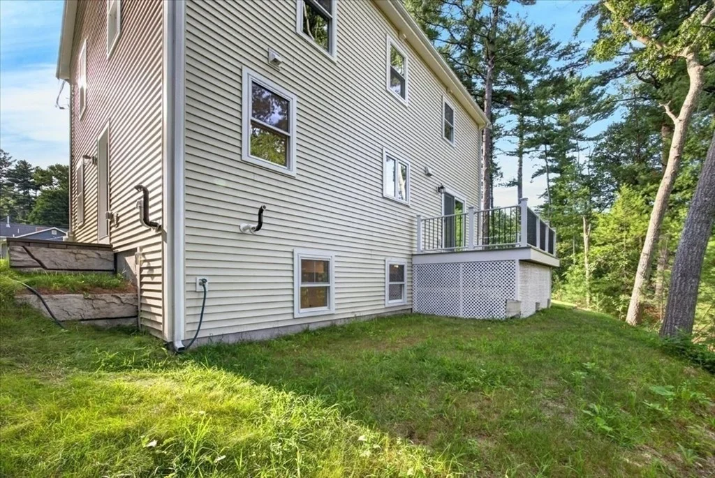 Photo of 25 Lynn St
