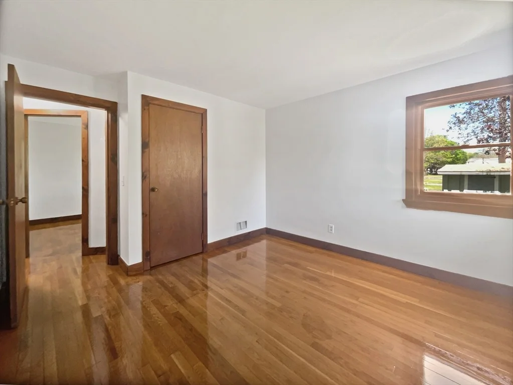 Photo of 45 Mccabe Ave