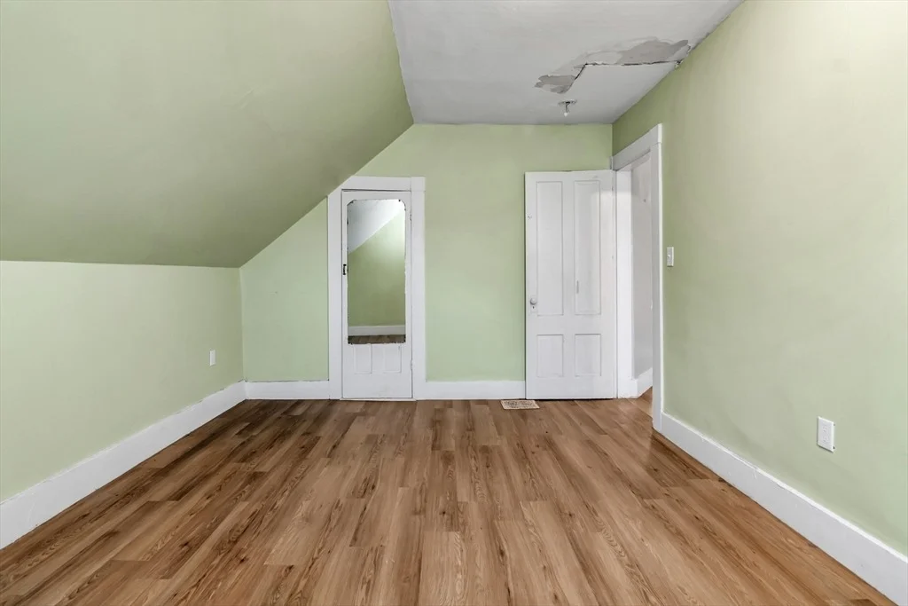 Photo of 17 Pond St