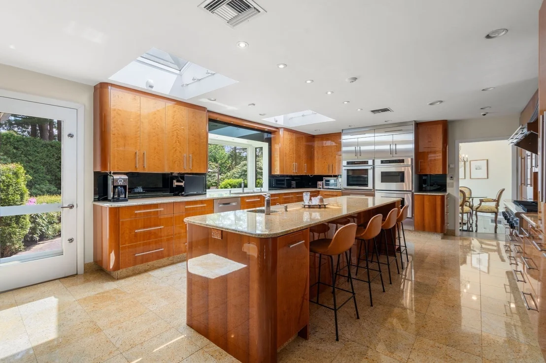 Photo of 9 Singletree Rd