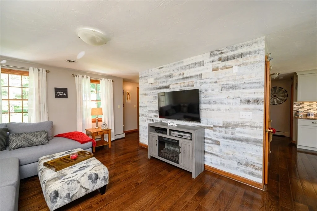 Photo of 67 Higgins Rd
