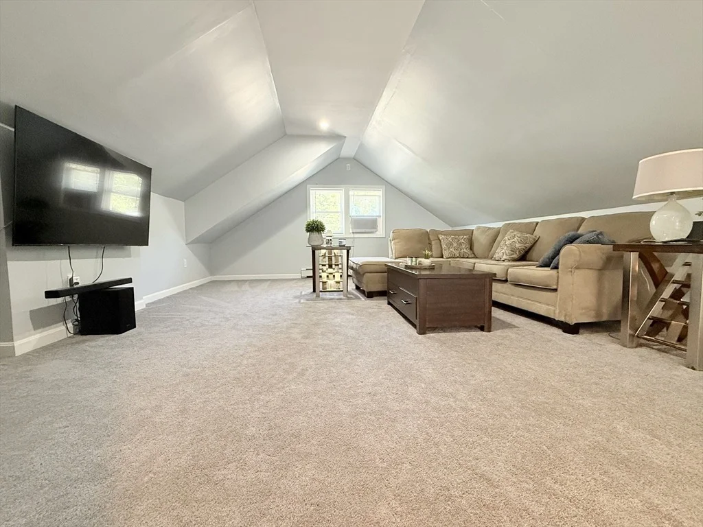 Photo of 21 Helen Dr