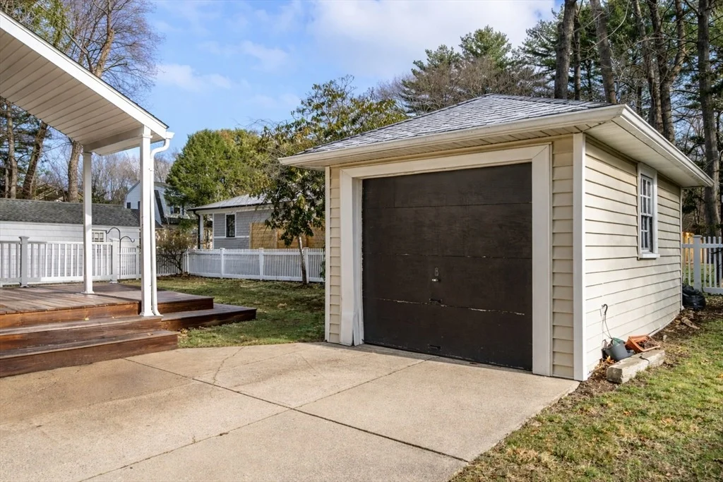 Photo of 16 Intervale Road
