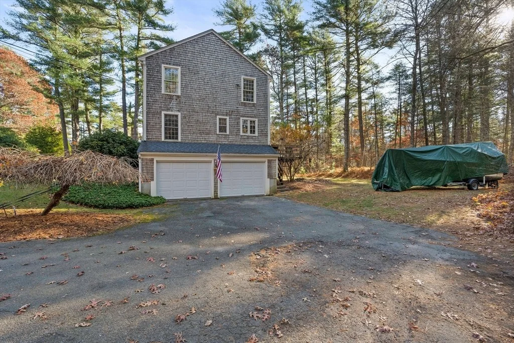 Photo of 208 Parting Ways Rd