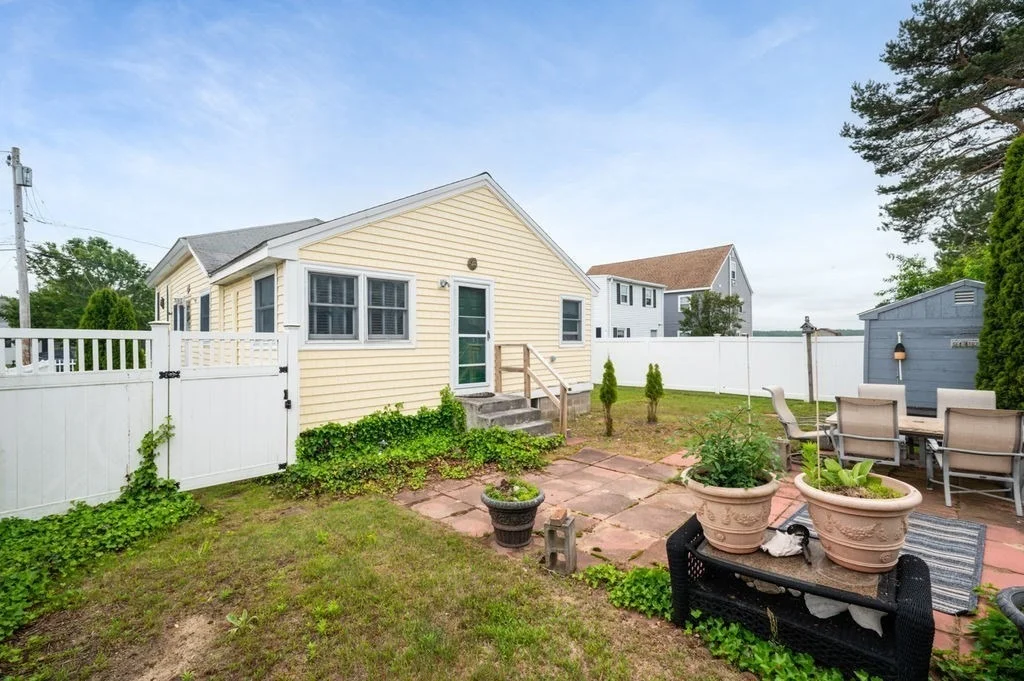 Photo of 1 Carter Avenue