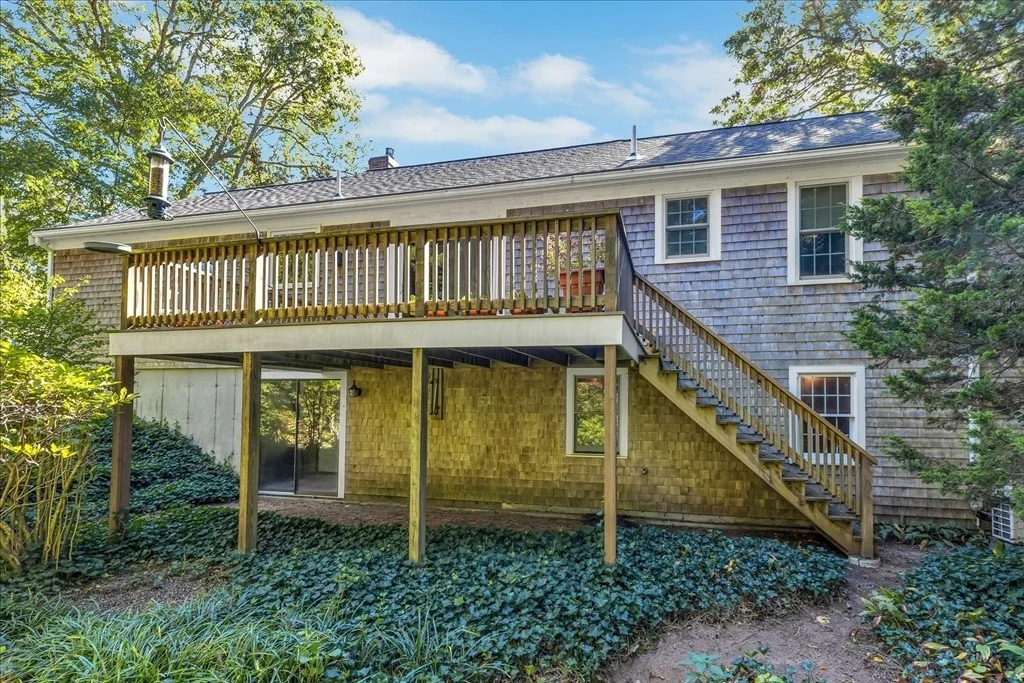 Photo of 171 Timberlane Dr
