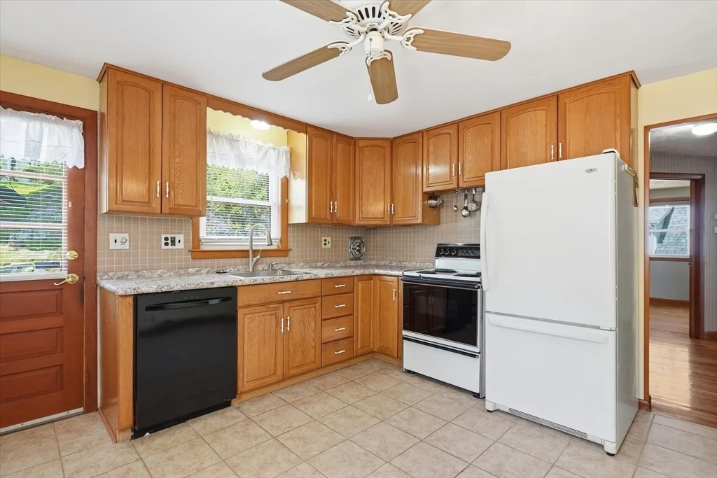 Photo of 57 Allen Ave