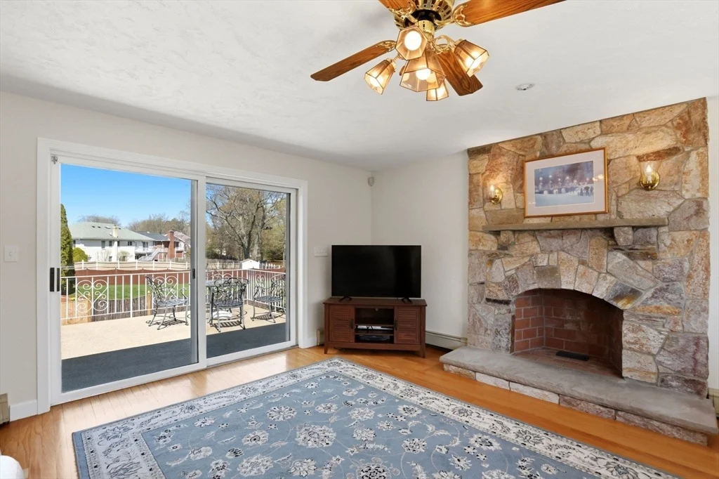 Photo of 6 Gavin Cir