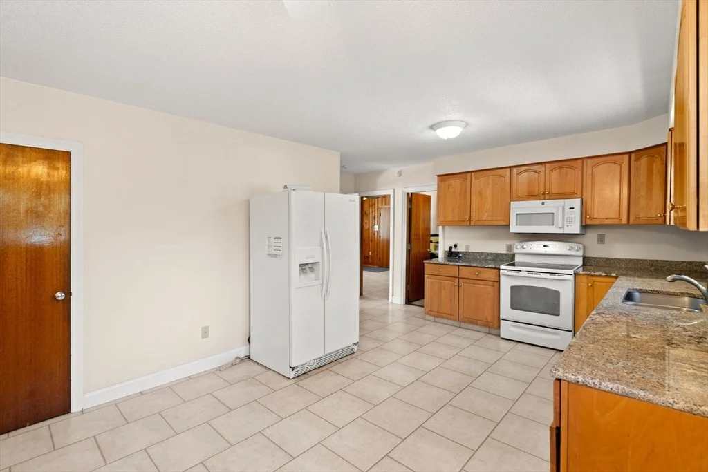Photo of 74 Durso Ave