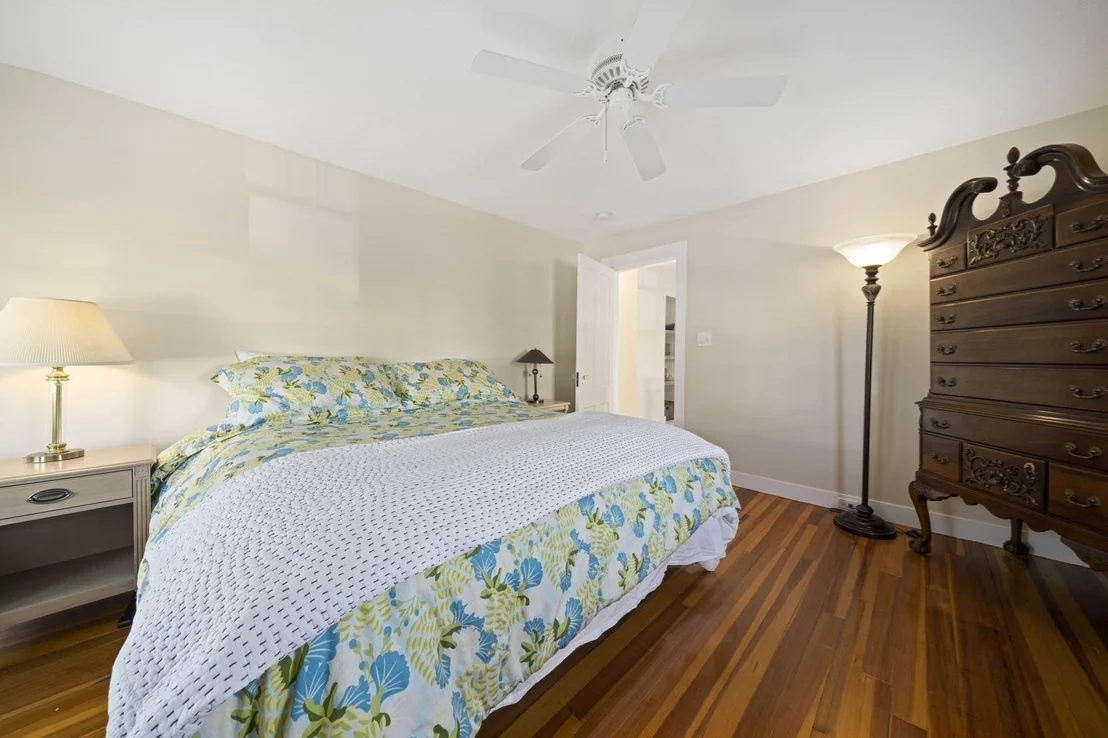 Photo of 117 Manomet Ave.